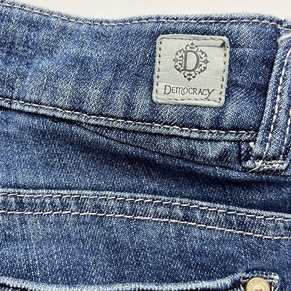 Democracy Girlfriend Size 8 - Picture 11 of 16